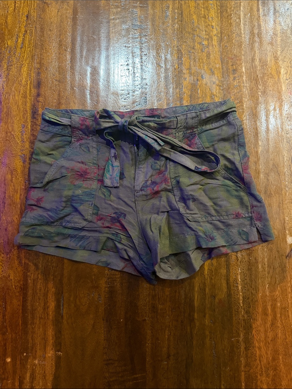 Sanctuary Tie-Waist Floral High-Rise Shorts — Green/Purple. WORN ONCE!